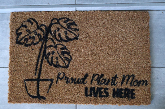 Proud Plant Mom Lives Here